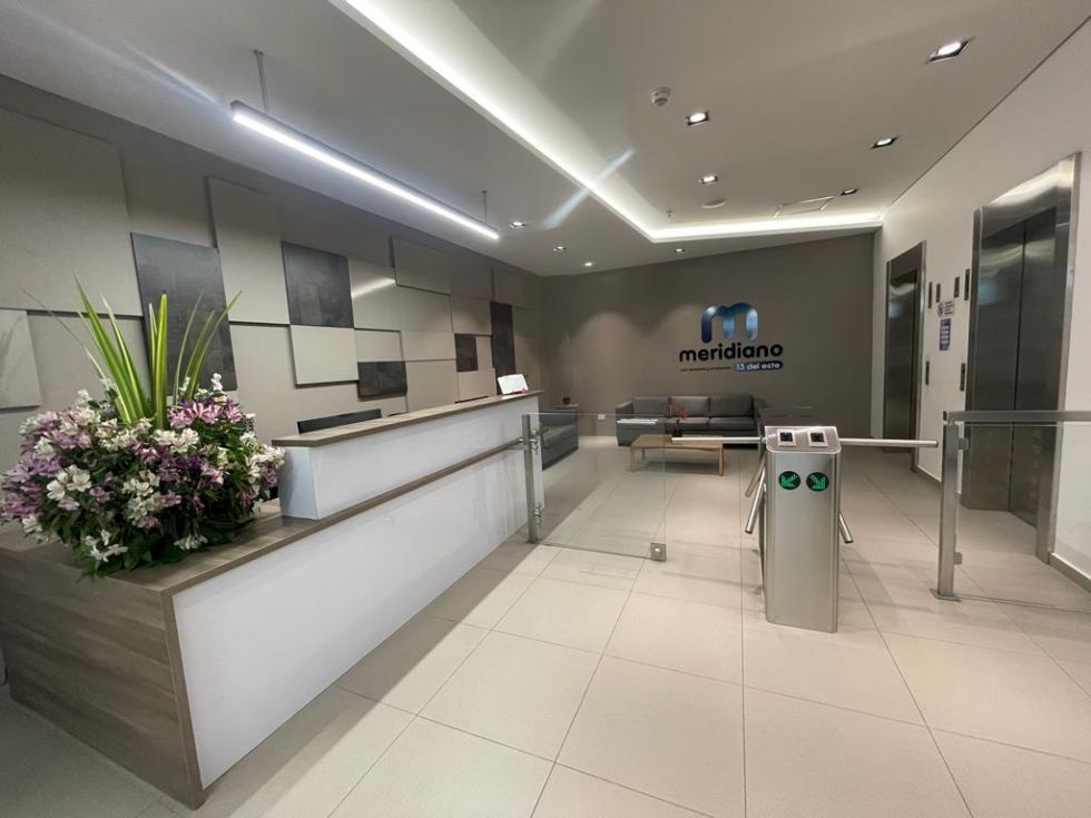 Oficina 414 Meridiano 13 del Este en venta, Bogotá - La Felicidad